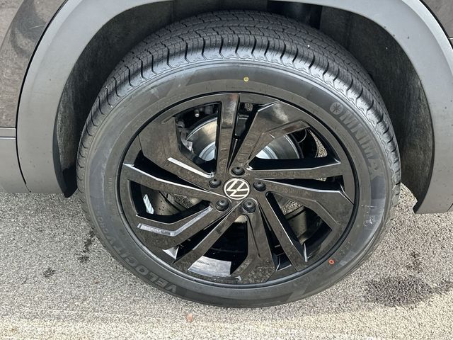 Thumbnail: 2023 Volkswagen Atlas - 8