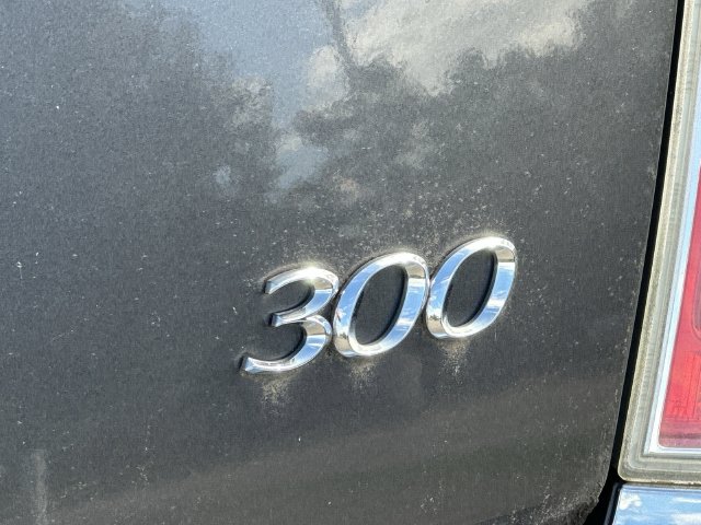Thumbnail: 2014 Chrysler 300 - 20