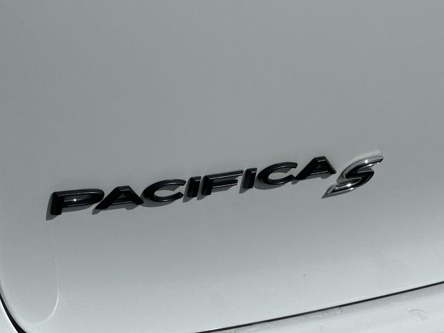 Thumbnail: 2026 Chrysler Pacifica - 31