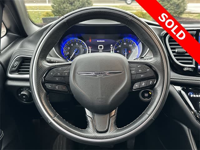 Thumbnail: 2021 Chrysler Pacifica - 2