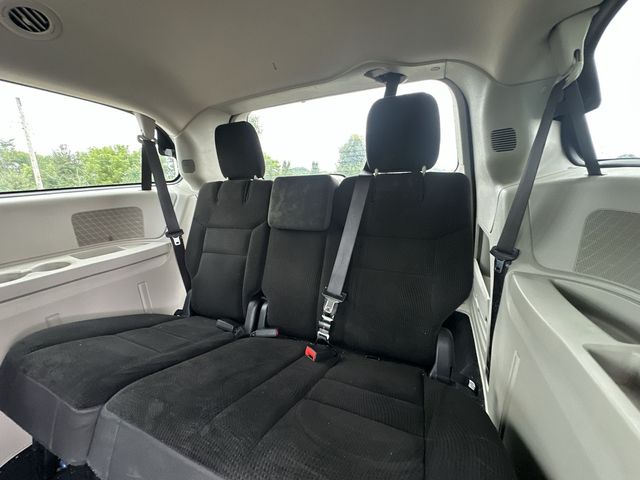 Thumbnail: 2019 Dodge Grand Caravan - 11