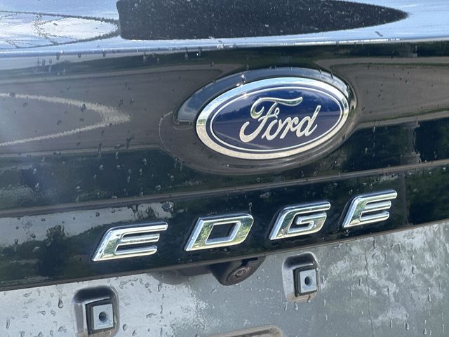 Thumbnail: 2022 Ford Edge - 7