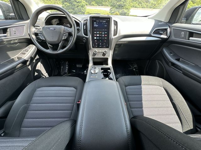 Thumbnail: 2022 Ford Edge - 10