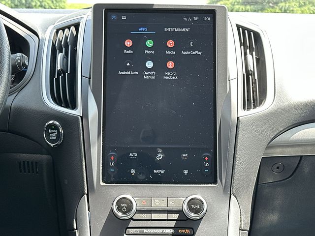Thumbnail: 2022 Ford Edge - 21