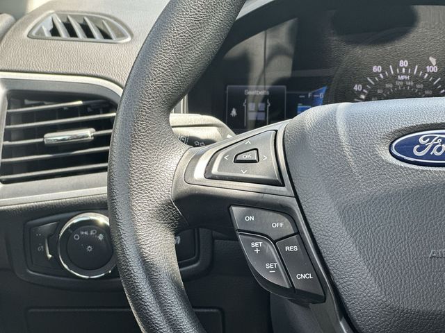 Thumbnail: 2022 Ford Edge - 18