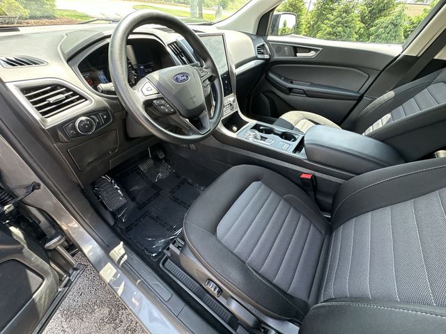 Thumbnail: 2022 Ford Edge - 11