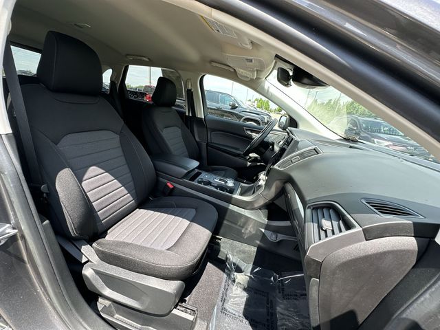 Thumbnail: 2022 Ford Edge - 26