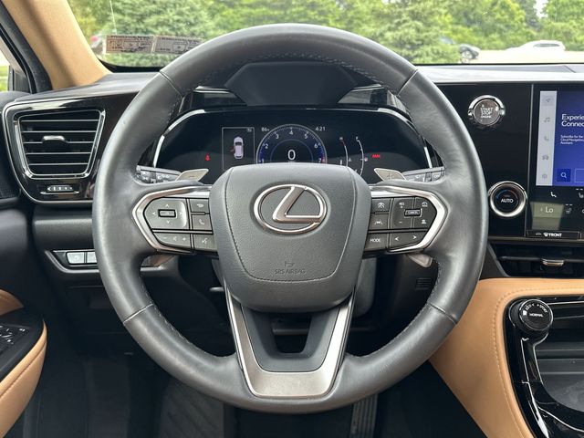 Thumbnail: 2024 Lexus ES - 2