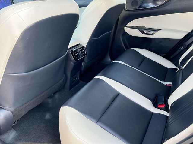 Thumbnail: 2024 Lexus ES - 12