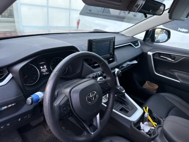 Thumbnail: 2020 Toyota RAV4 - 2