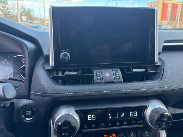 Thumbnail: 2023 Toyota RAV4 - 6