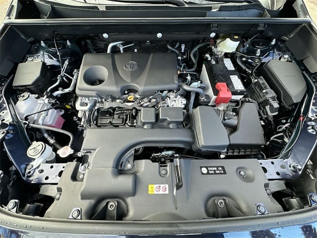 Thumbnail: 2025 Toyota RAV4 - 9