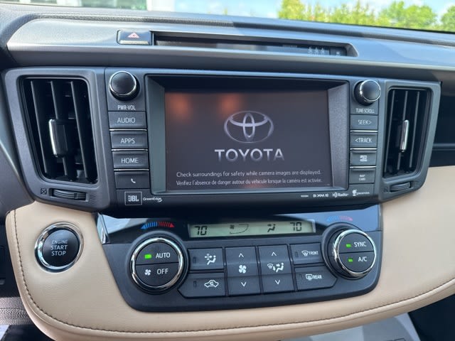 Thumbnail: 2017 Toyota RAV4 - 10