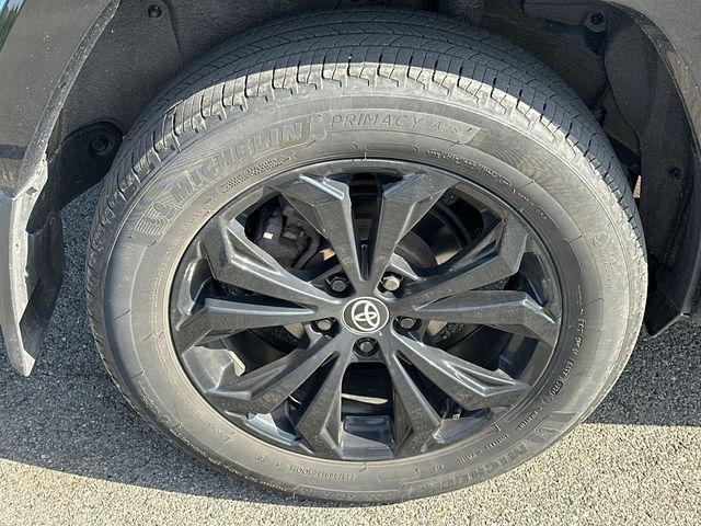 Thumbnail: 2024 Toyota RAV4 - 8