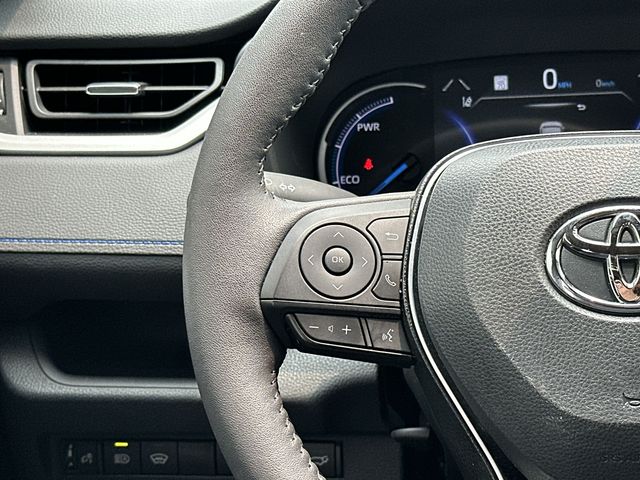 Thumbnail: 2024 Toyota RAV4 - 15
