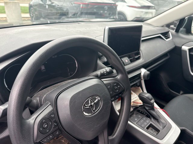 Thumbnail: 2024 Toyota RAV4 - 2