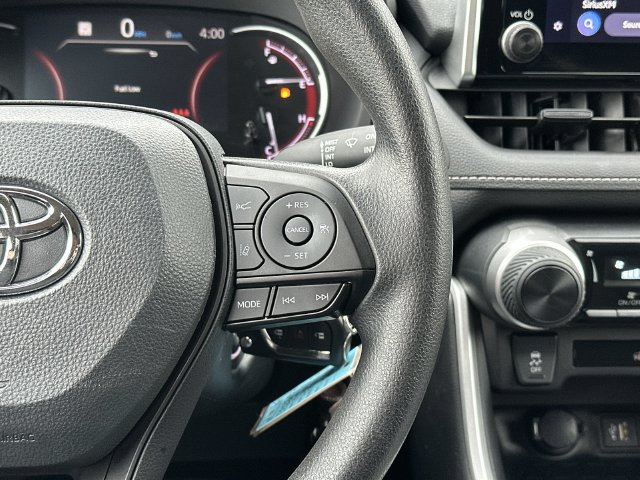 Thumbnail: 2024 Toyota RAV4 - 20