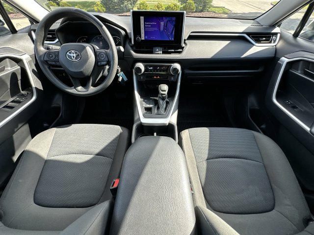 Thumbnail: 2023 Toyota RAV4 - 10