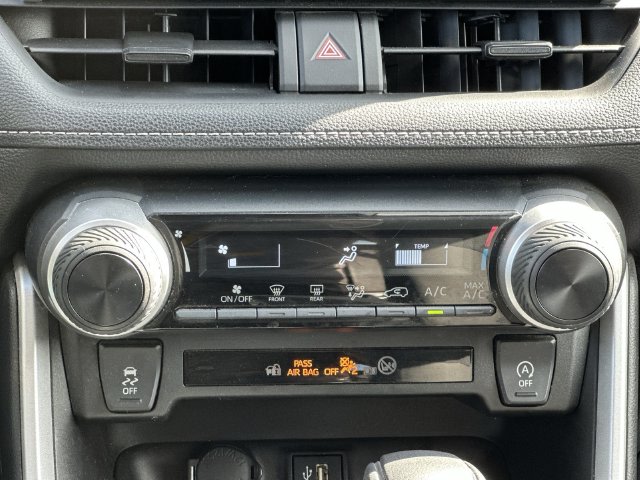 Thumbnail: 2023 Toyota RAV4 - 18