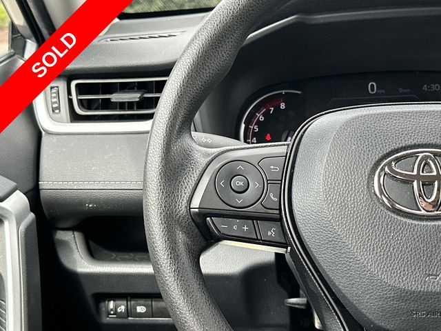 Thumbnail: 2023 Toyota RAV4 - 17