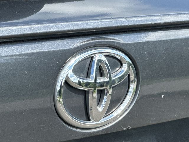 Thumbnail: 2020 Toyota RAV4 - 7