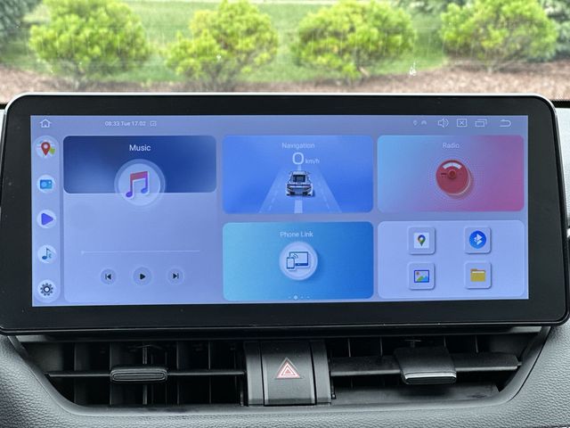 Thumbnail: 2021 Toyota RAV4 - 16