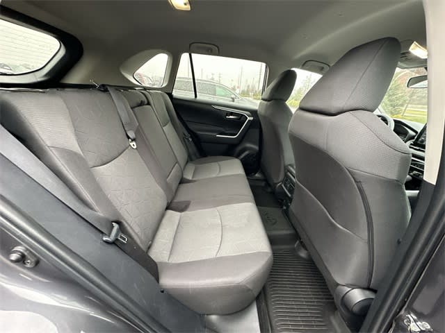 Thumbnail: 2022 Toyota RAV4 - 28