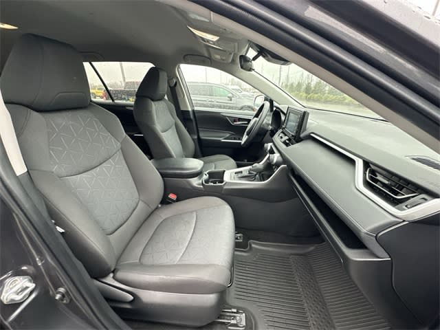 Thumbnail: 2022 Toyota RAV4 - 26