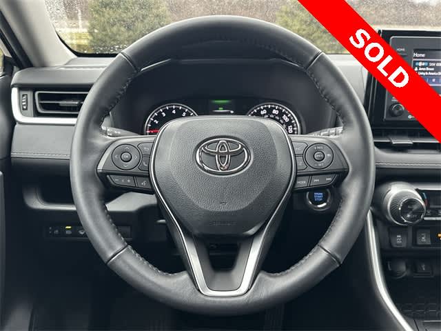Thumbnail: 2022 Toyota RAV4 - 2