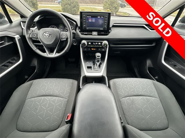 Thumbnail: 2022 Toyota RAV4 - 14