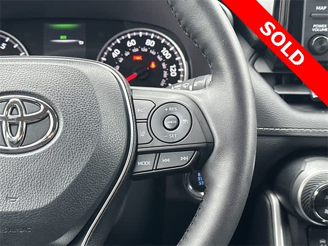 Thumbnail: 2022 Toyota RAV4 - 20