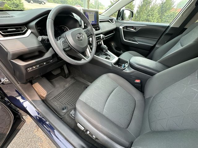 Thumbnail: 2023 Toyota RAV4 - 11