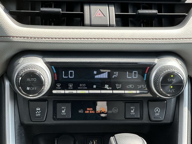 Thumbnail: 2023 Toyota RAV4 - 25