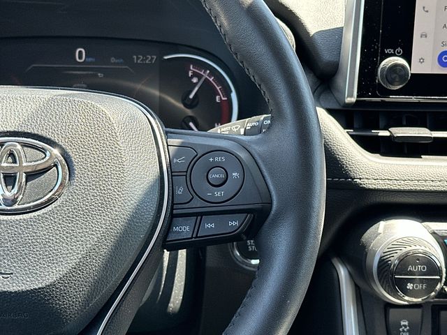 Thumbnail: 2023 Toyota RAV4 - 16