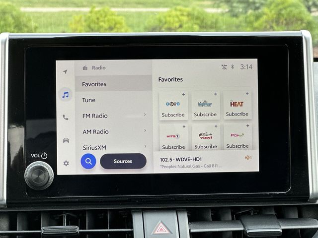 Thumbnail: 2023 Toyota RAV4 - 14