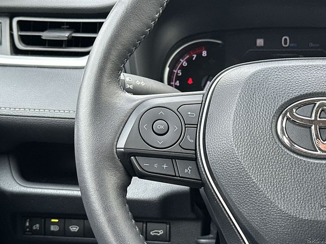 Thumbnail: 2023 Toyota RAV4 - 19