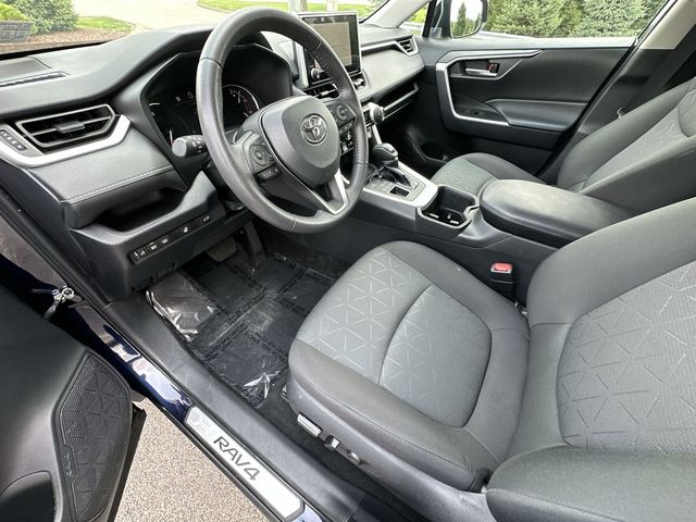 Thumbnail: 2023 Toyota RAV4 - 11