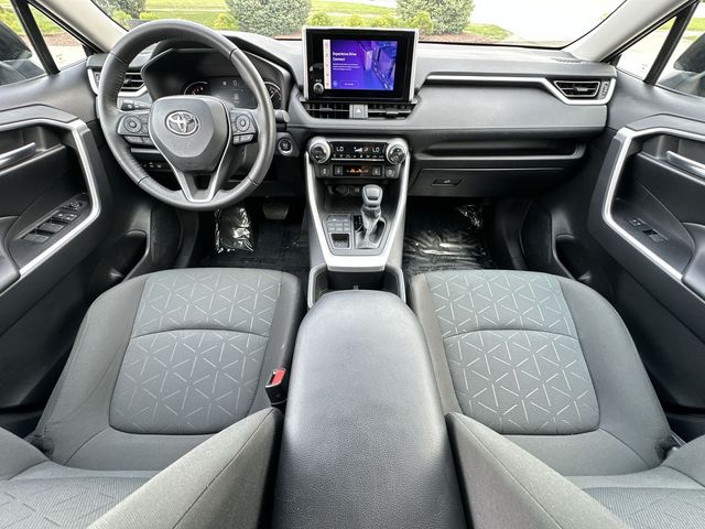 Thumbnail: 2023 Toyota RAV4 - 10