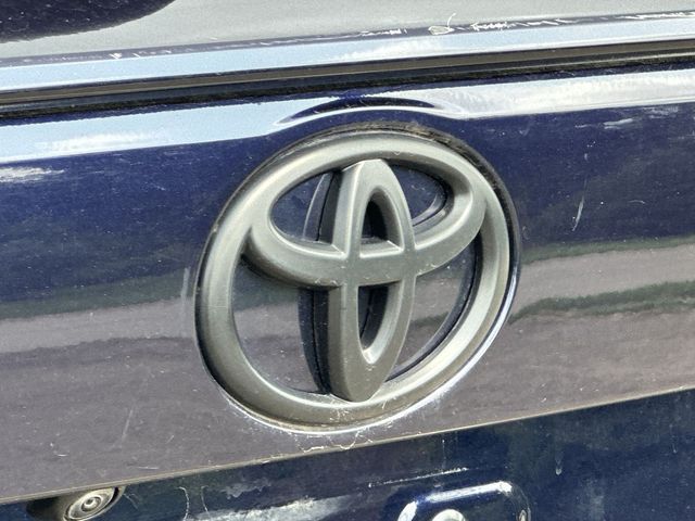 Thumbnail: 2023 Toyota RAV4 - 7