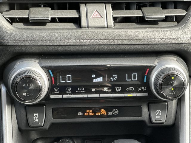 Thumbnail: 2024 Toyota RAV4 - 23