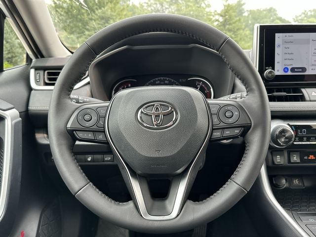 Thumbnail: 2025 Toyota RAV4 - 2