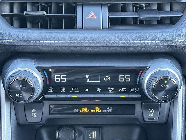 Thumbnail: 2023 Toyota RAV4 - 22