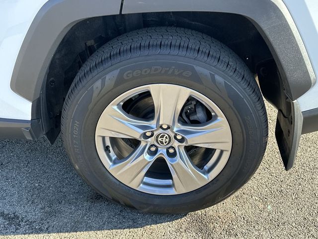 Thumbnail: 2023 Toyota RAV4 - 8