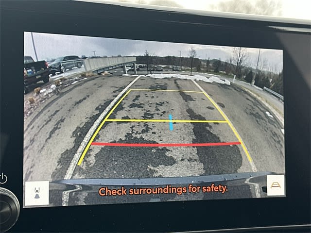 Thumbnail: 2023 Toyota RAV4 - 22