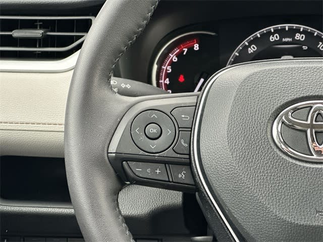Thumbnail: 2023 Toyota RAV4 - 18