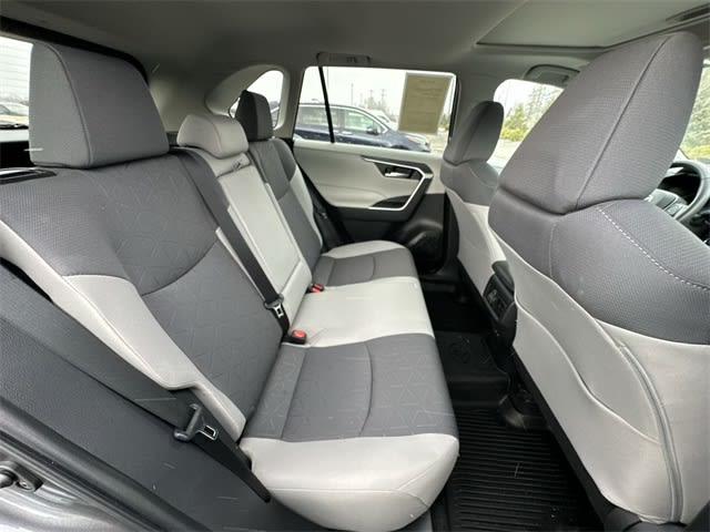 Thumbnail: 2023 Toyota RAV4 - 27