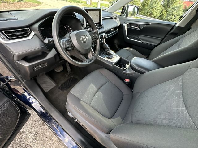 Thumbnail: 2024 Toyota RAV4 - 10