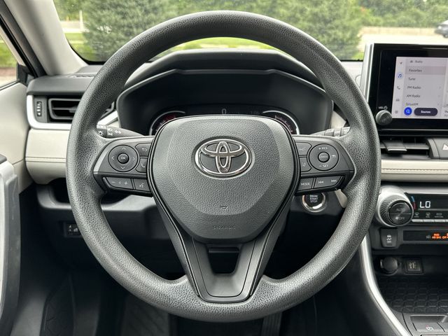 Thumbnail: 2024 Toyota RAV4 - 2