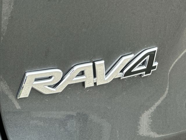 Thumbnail: 2024 Toyota RAV4 - 20