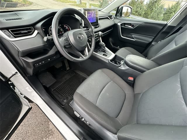 Thumbnail: 2025 Toyota RAV4 - 10